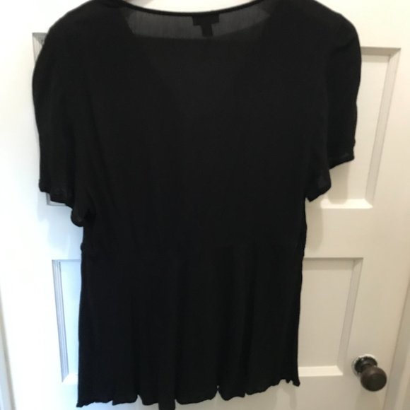 Torrid 0 Black Flowy Blouse - Picture 2 of 6